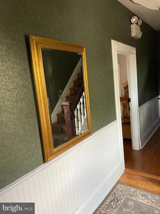 41 Taylor Ave unit 1, Doylestown, PA 18901 - photo 4