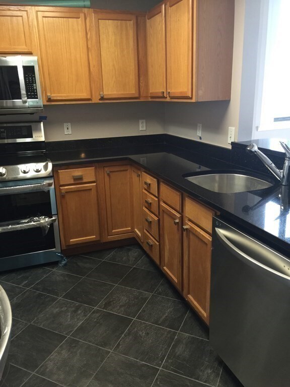 Glass Factory Condominiums unit 716, Cambridge, MA 02141 - photo 5