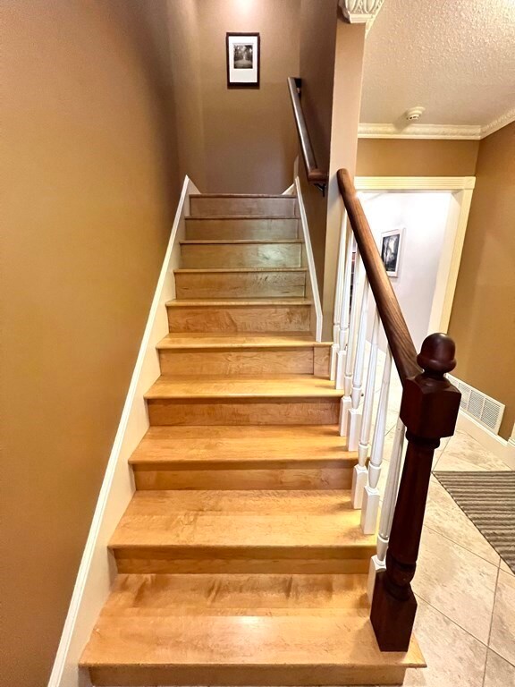 2 Evergreen Way, Peabody, MA 01960 - photo 6