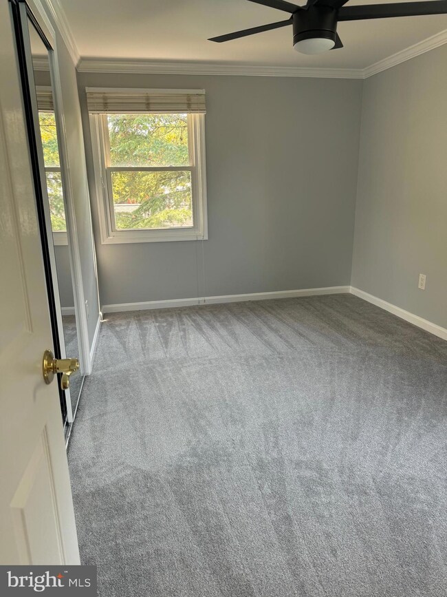 13413 Yorktown Dr, Bowie, MD 20715 - photo 7