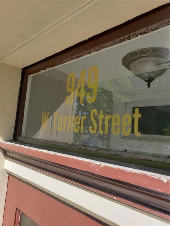 Transom address decal