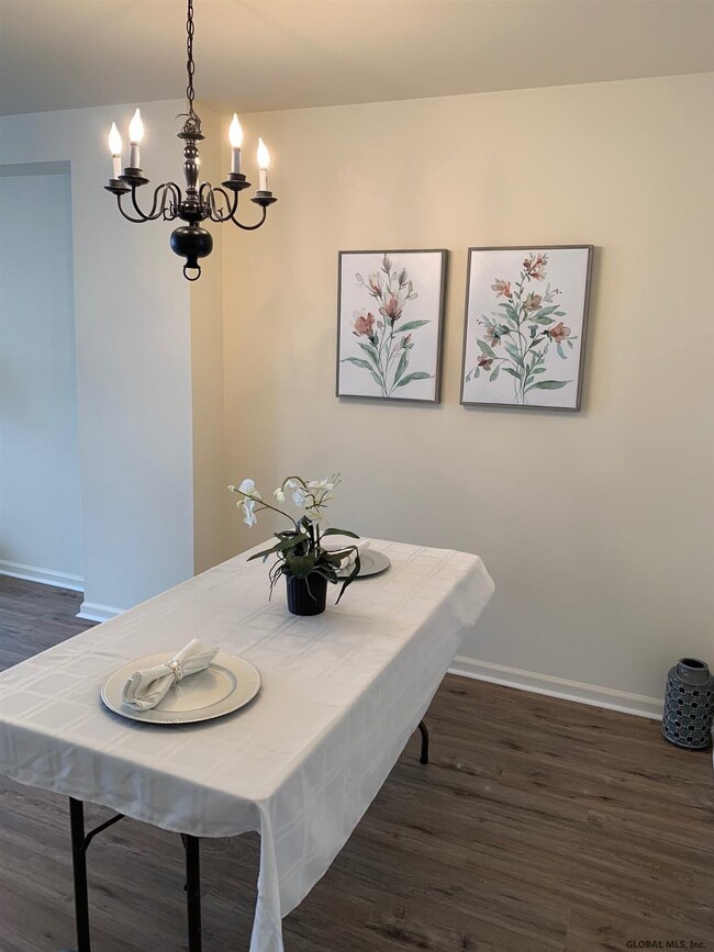 140 S Pearl St, Albany, NY 12202 - photo 5