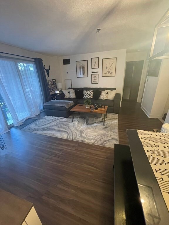 Crescent Park Condominiums unit 107, Woburn, MA 01801 - photo 4