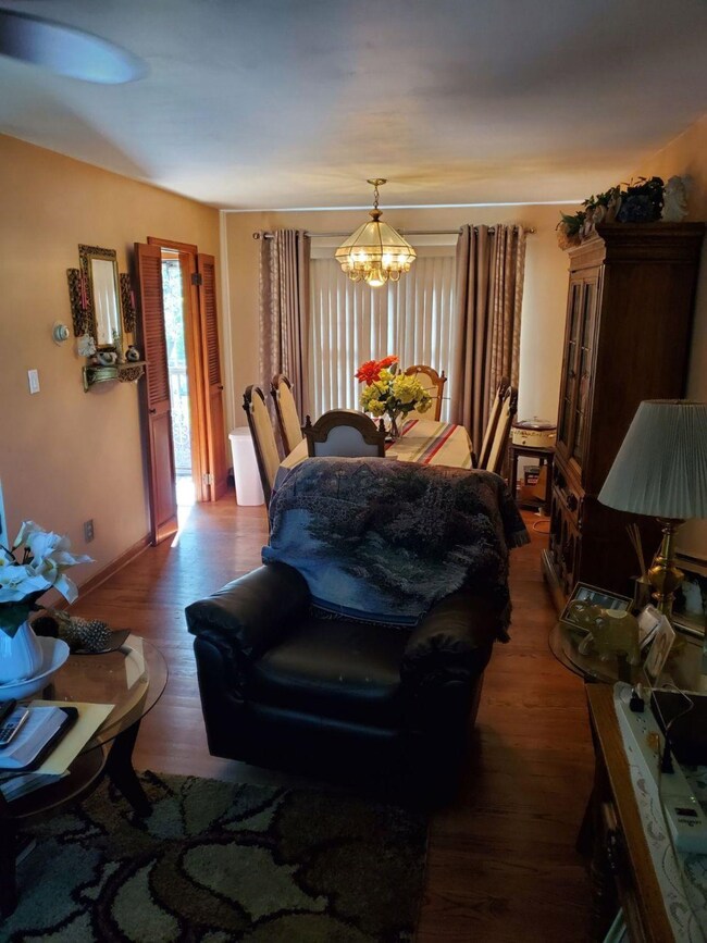 4450 Lane of The Roses, East Chicago, IN 46312 - photo 3