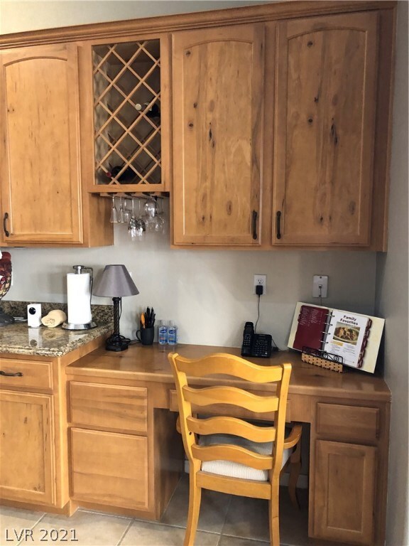KITCHEN DESK