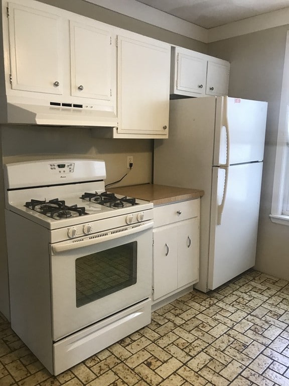 287 Shirley St unit 1, Winthrop, MA 02152 - photo 2