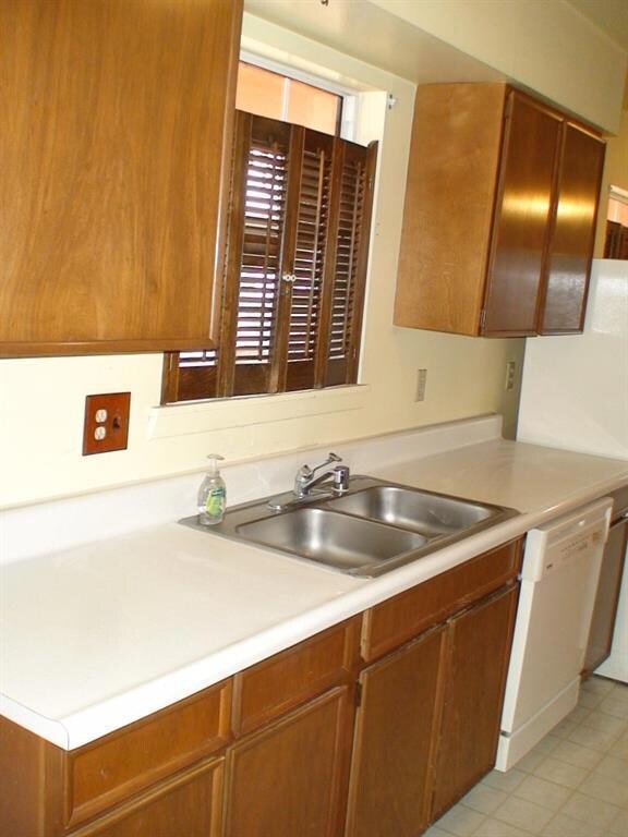 10329 Album Ave, El Paso, TX 79925 - photo 5