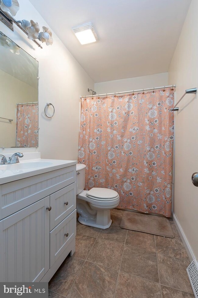 45646 Linden Ln, Lexington Park, MD 20653 - photo 5