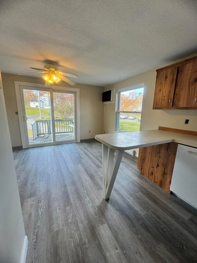 15 Juniper Rd unit 15L, Derry, NH 03038 - photo 2