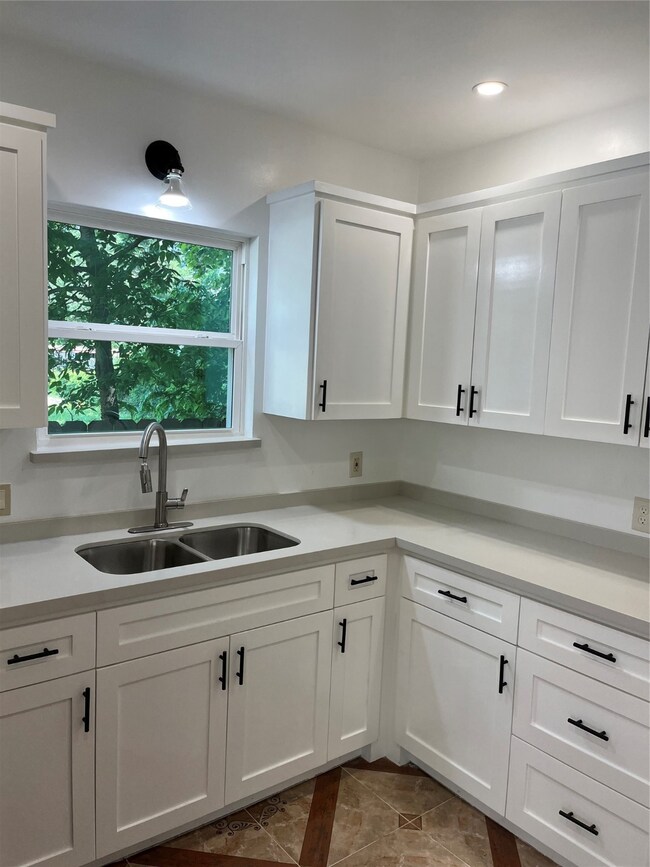 1820 Eubanks St, Houston, TX 77093 - photo 6