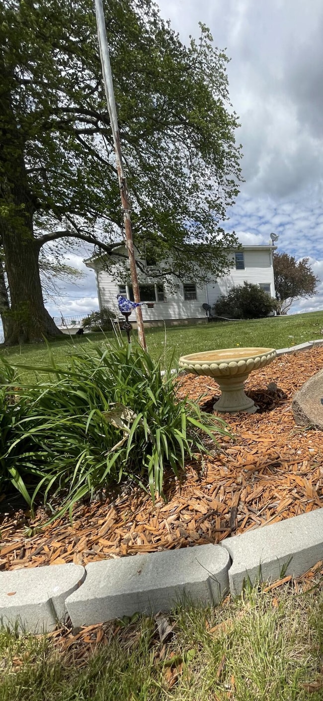 2063 220th St, Marshalltown, IA 50158 - photo 7