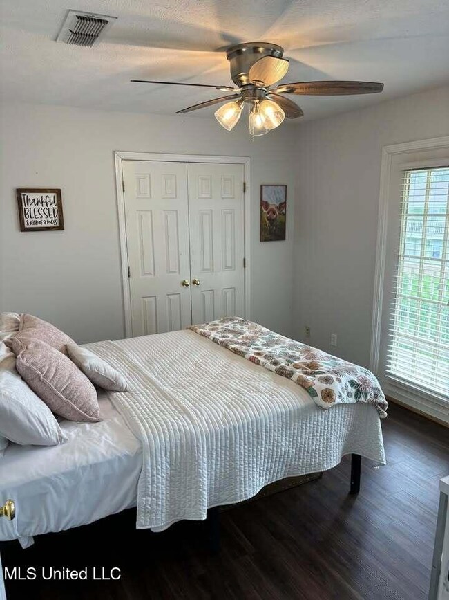 1306 Saint Andrews Ln, Starkville, MS 39759 - photo 6