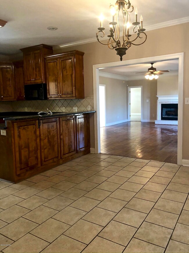 115 Aspen Dr, Macon, GA 31216 - photo 7