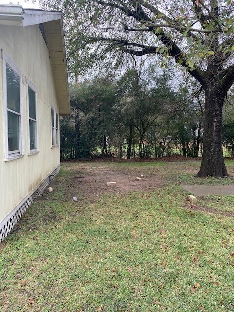 401 N Willow St, Tomball, TX 77375 - photo 6