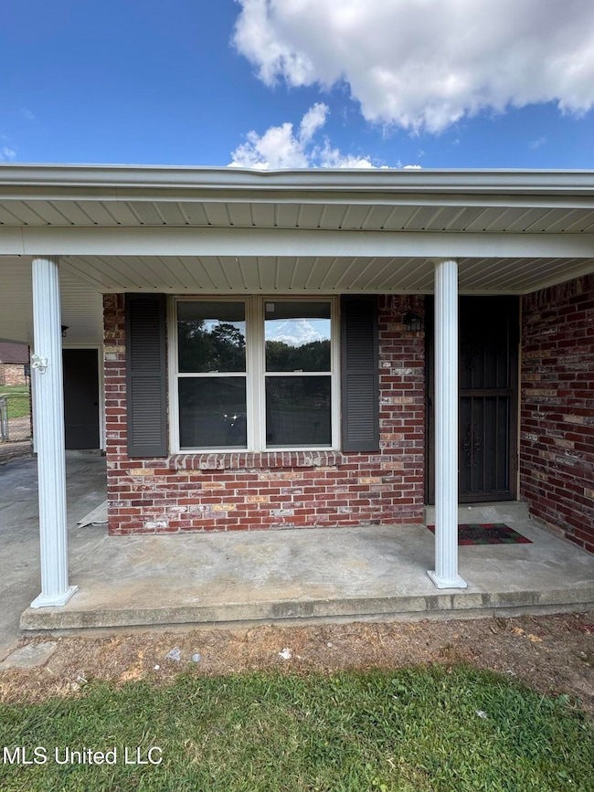 2283 Natchez Cove, Southaven, MS 38671 - photo 4