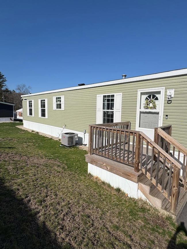 206 Sherwood Glen, Somersworth, NH 03878 - photo 3