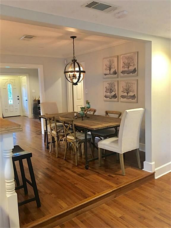 1559 Sue Barnett Dr, Houston, TX 77018 - photo 6