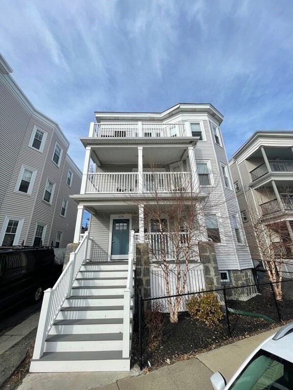 177 Minot St unit 1, Dorchester, MA 02122 - photo 2
