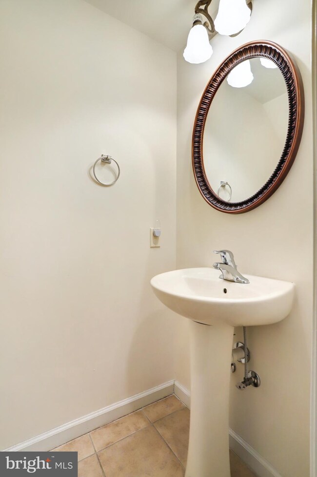 2031 Powell Dr, Chambersburg, PA 17201 - photo 5