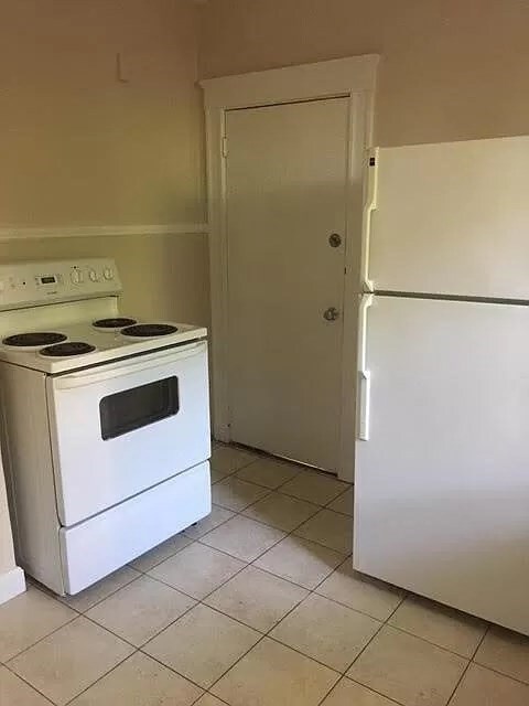 11 Gibbs Ct unit 2, Waltham, MA 02452 - photo 6