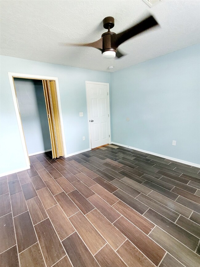 3418 Mainer St, Houston, TX 77021 - photo 7