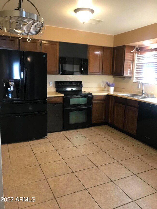 9535 E Adobe Rd, Mesa, AZ 85207 - photo 5