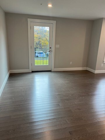 328 Bank St unit 4, Harwich, MA 02645 - photo 2