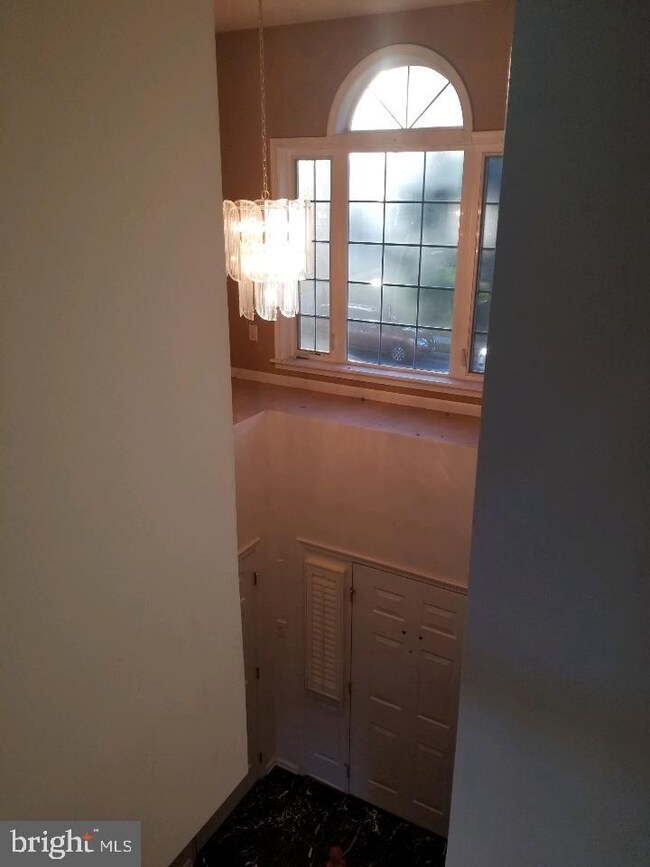 2125 Streamway Ct, Gwynn Oak, MD 21207 - photo 2