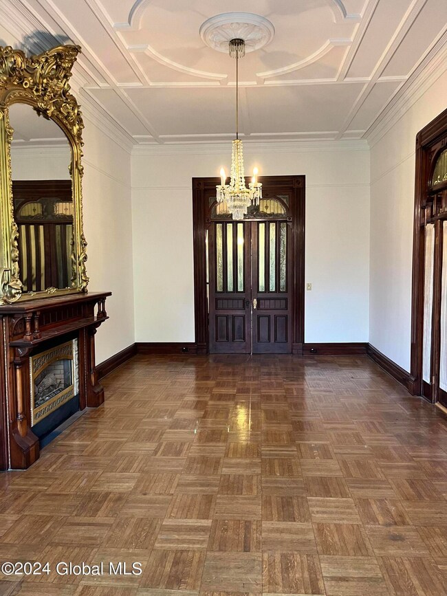 30 Willett St unit 1, Albany, NY 12210 - photo 2