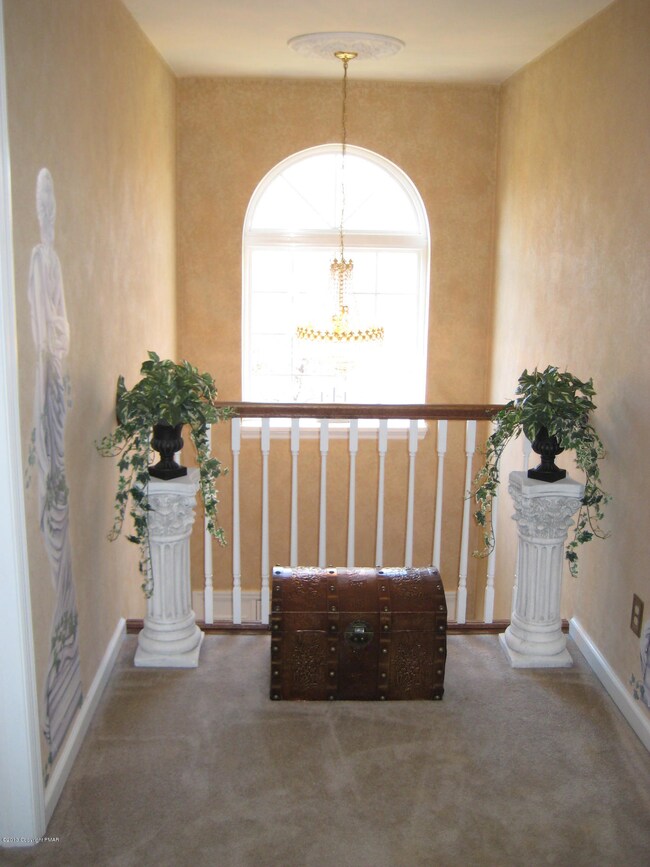 1223 Quiet Hills Ln, Effort, PA 18330 - photo 6