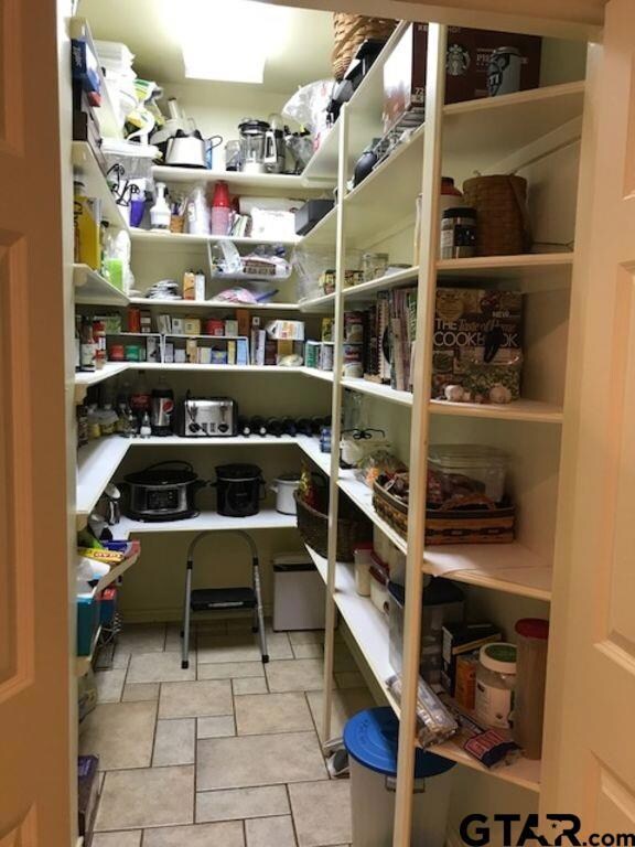 4808 4808 Hallye Ln, Tyler, TX 75703 - photo 6