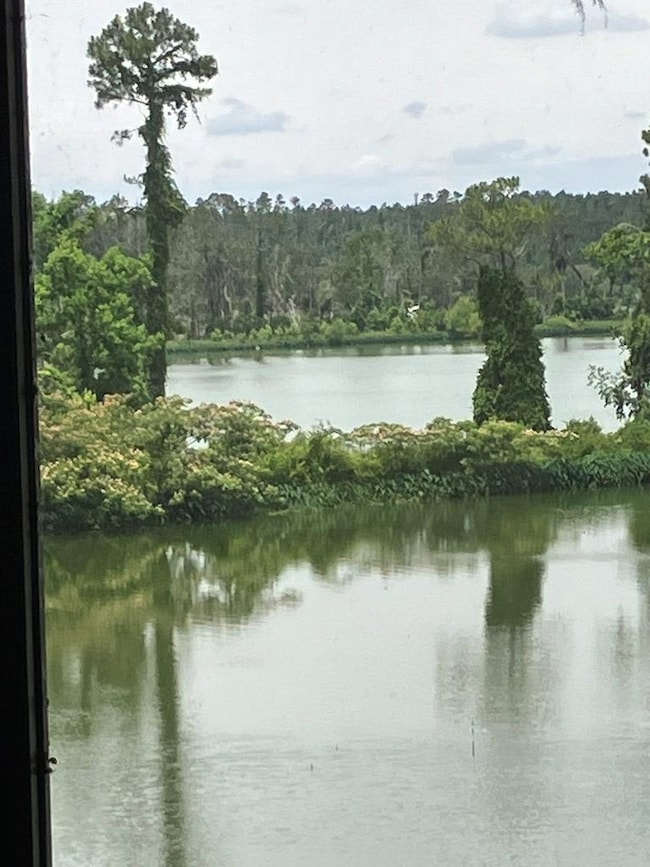 View of Front & Back Lakes