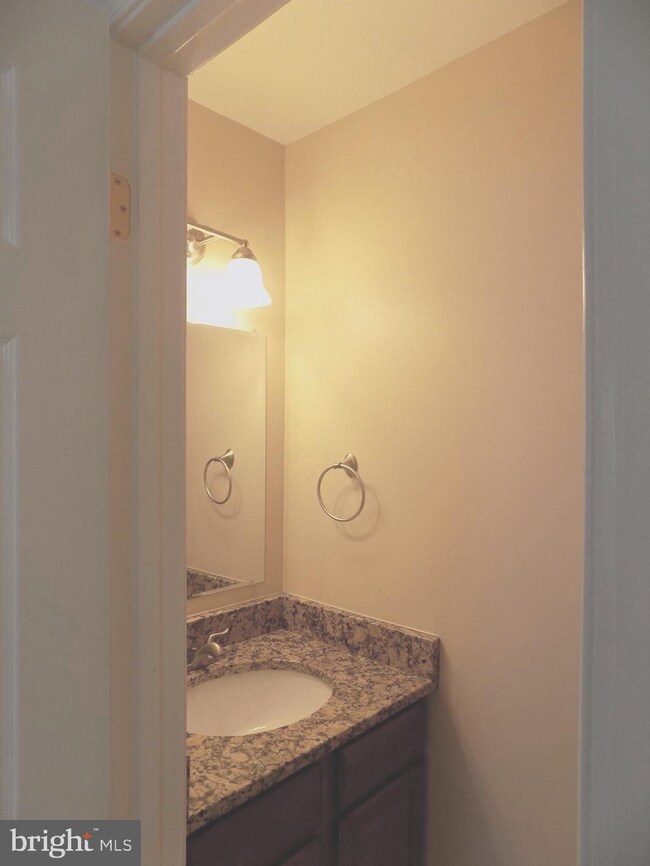 301 Bentley Ct, Stafford, VA 22554 - photo 5