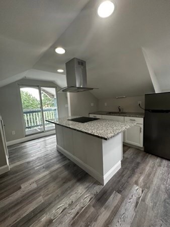 12 Armory St unit 3, Wakefield, MA 01880 - photo 4