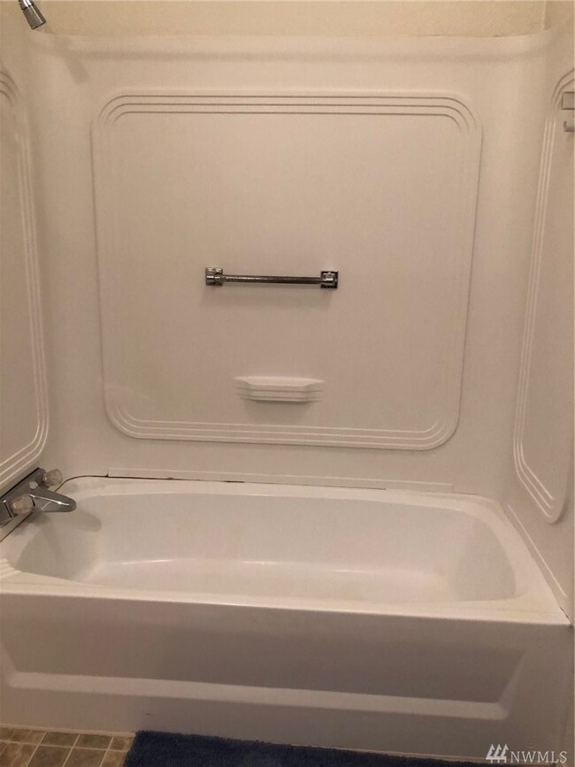 146 Hadlock Ave, Port Hadlock-Irondale, WA 98339 - photo 5