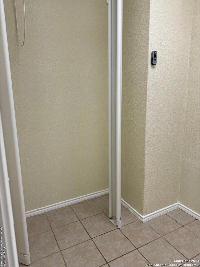 11139 Geneva Ford, San Antonio, TX 78254 - photo 7