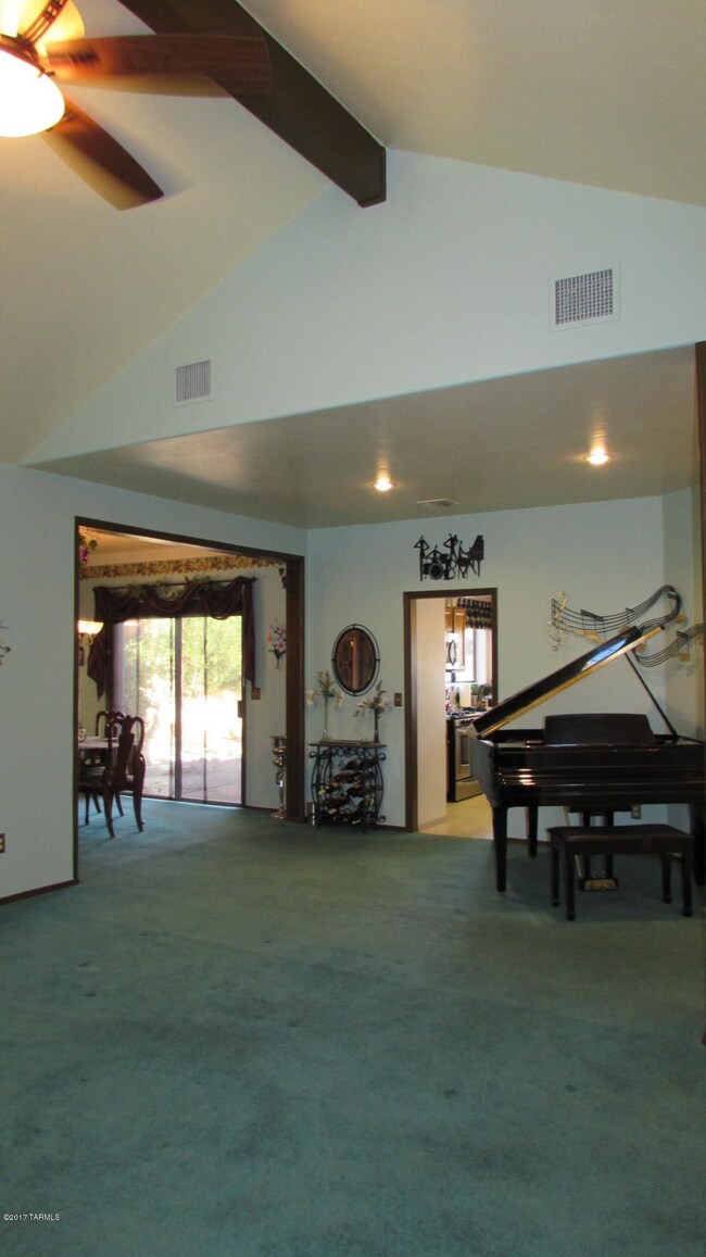 30 Formal Living Rm-2