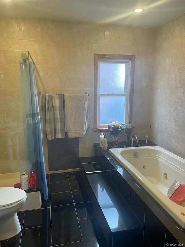 173-02 Effington Ave, Flushing, NY 11358 - photo 6