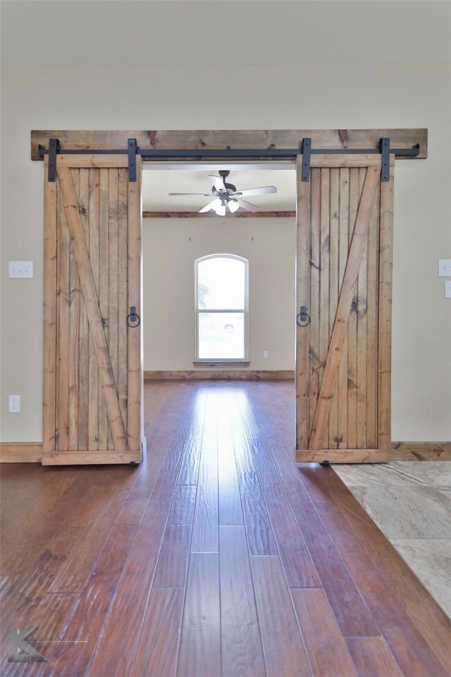 3542 La Jolla Beach, Abilene, TX 79606 - photo 2