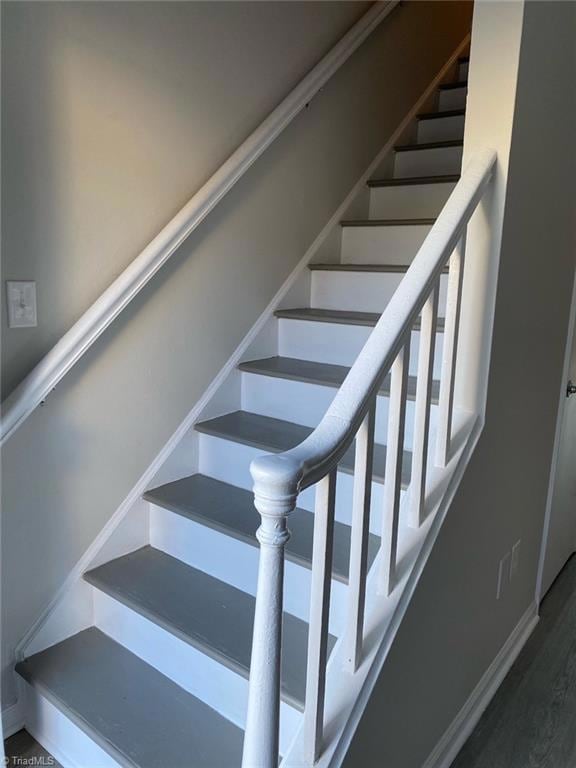 1825 Merritt Dr unit F, Greensboro, NC 27407 - photo 4