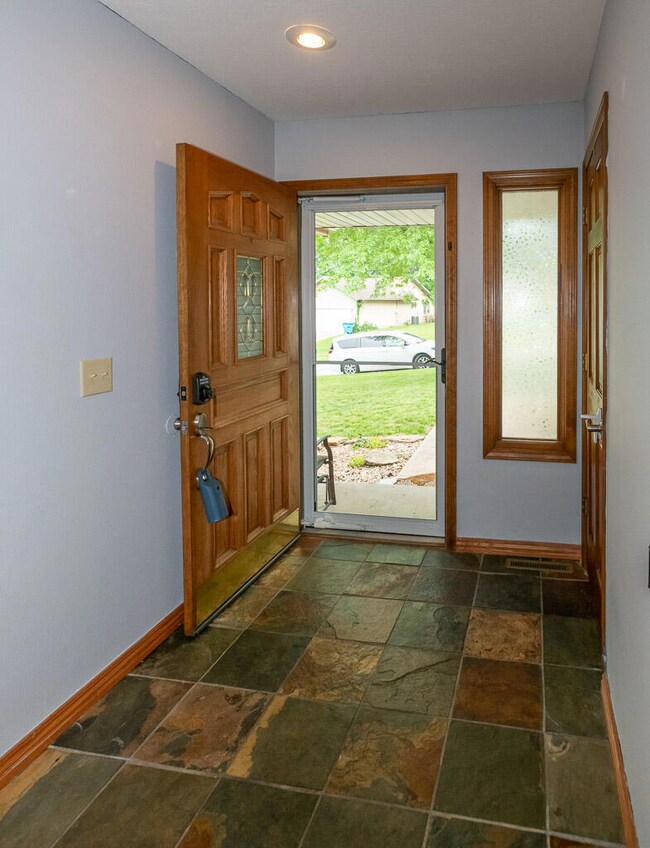 Elmview-124