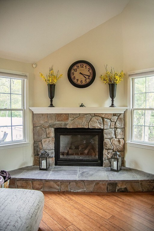 3 Edward Cir, Bellingham, MA 02019 - photo 6