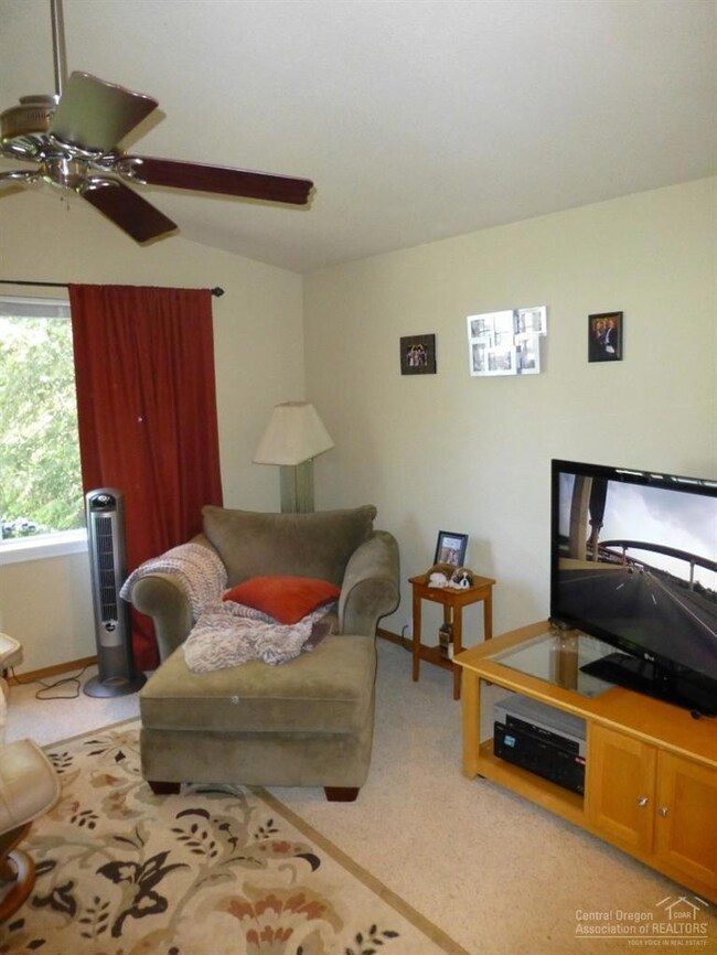 2681 NE Civet Ct unit NE, Bend, OR 97701 - photo 3