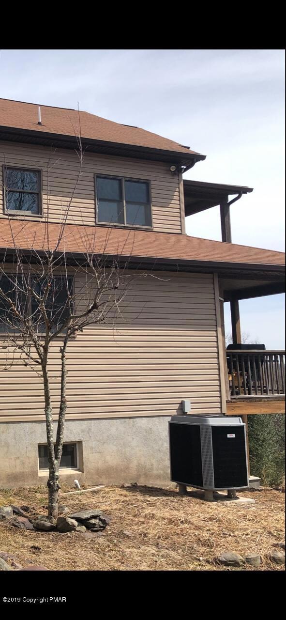 245 Peach Ln, Cresco, PA 18326 - photo 5