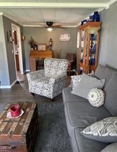 4570 east Pike living room-dining room