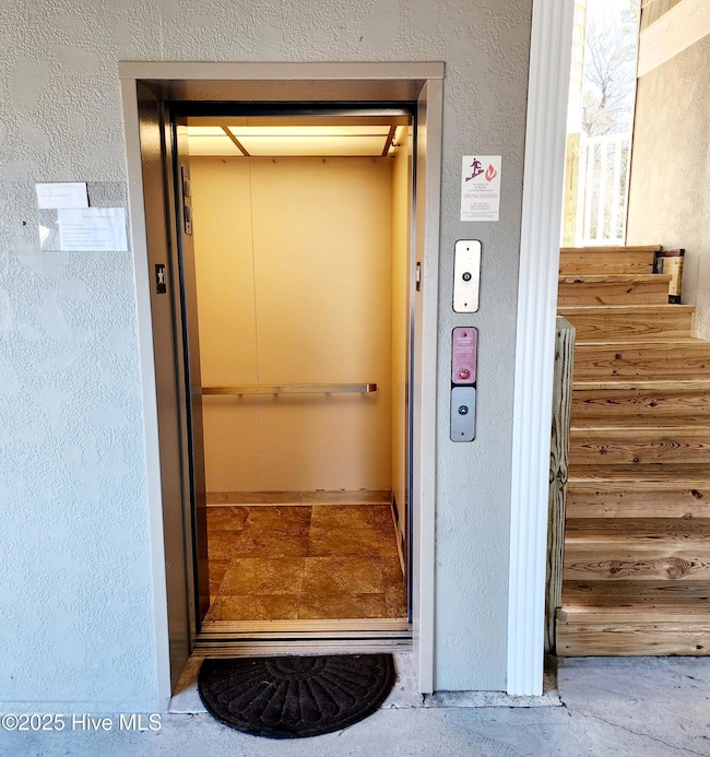 Elevator