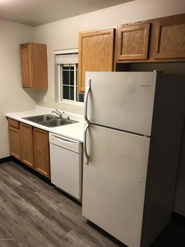 2651 E Quiet Cir unit B4, Wasilla, AK 99654 - photo 5