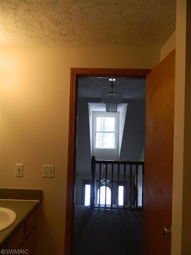 1072 Frontier Ln unit 27, Allegan, MI 49010 - photo 7