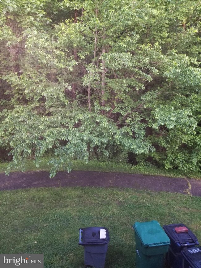 5750 E Boniwood Turn, Clinton, MD 20735 - photo 3