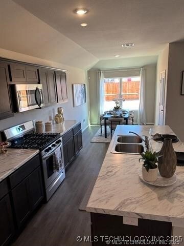 1111 W Lawton Rd, Claremore, OK 74019 - photo 5